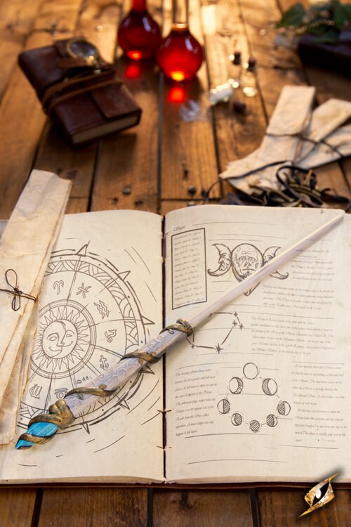 Epic Armoury: Enchanter Wand - White