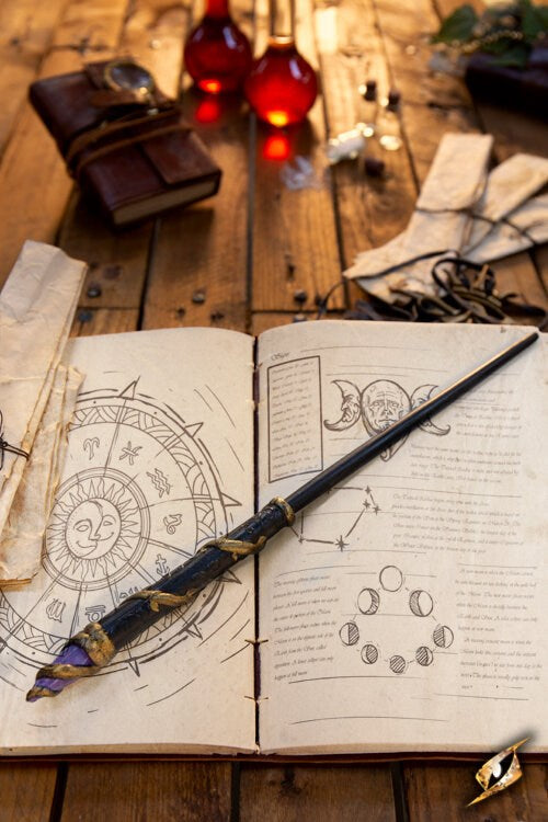 Epic Armoury: Enchanter Wand - Black