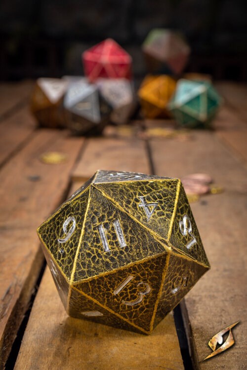 Epic Armoury: Dice D20 - Fake Gold