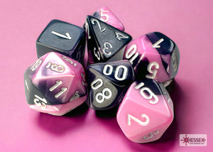 Chessex Dice: Gemini Mini-hedral Black-Pink/white (7)