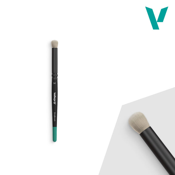 Makeup brushes with black handles and beige bristles on a white background, featuring the V marque logo.
