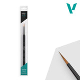 Vellum brushes packaging with a brush on a white background