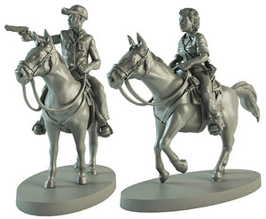 The Walking Dead: All Out War - Maggie and Glenn on Horseback