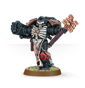 Warhammer 40K: Space Marines - Chaplain with Crozius & Power Fist