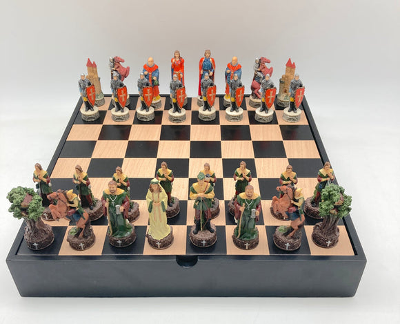 Chess Set -Robin Hood Resin Chessmen on Black/Maple Chest